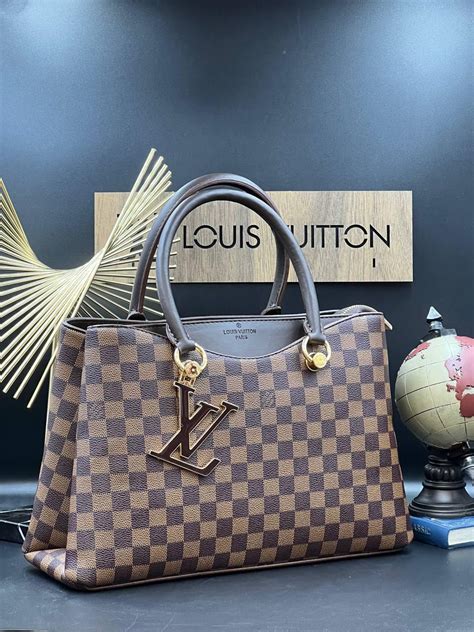 louis vuitton near new jersey|louis vuitton riverside.